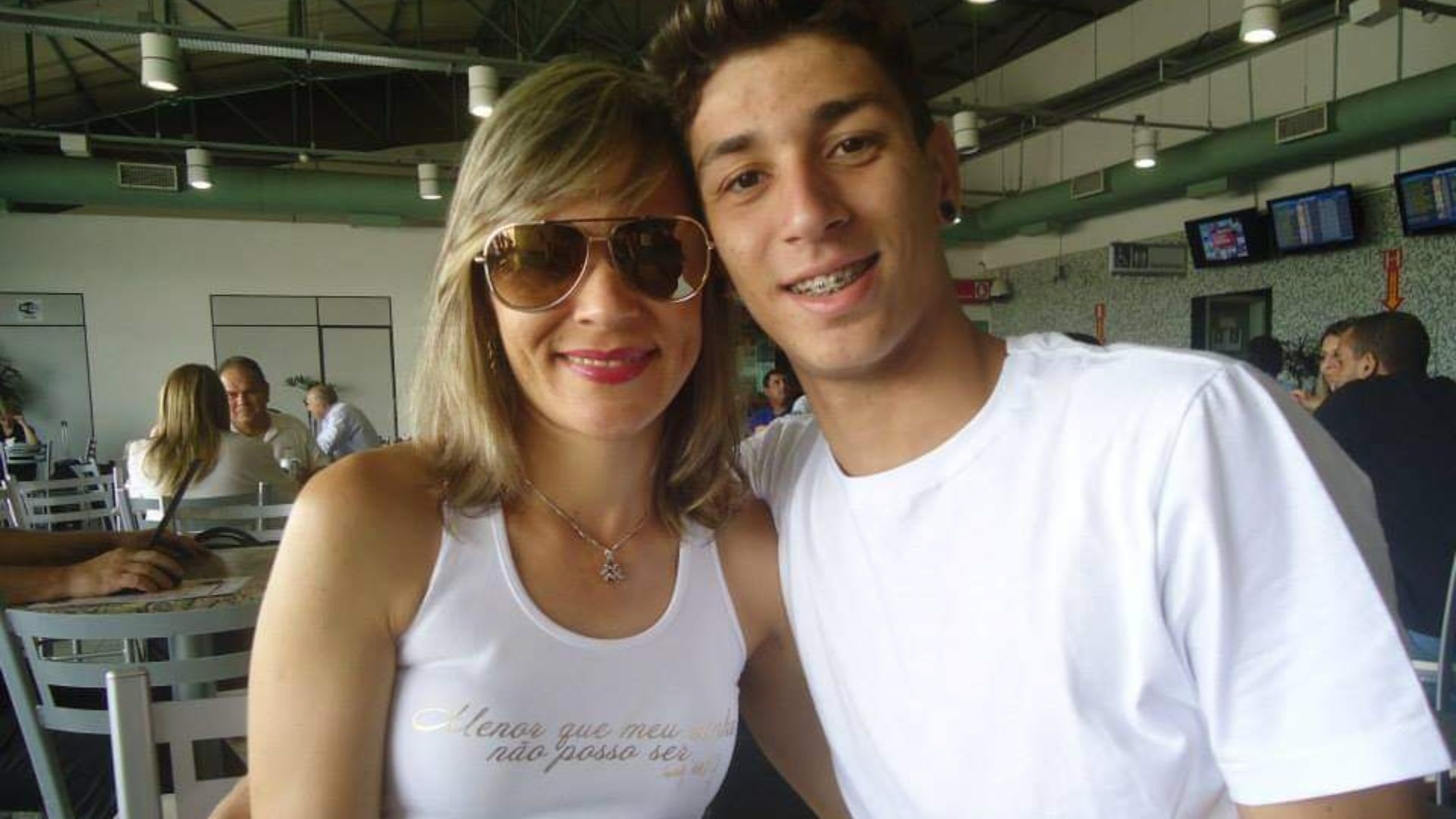 Mãe luta contra empresas de apostas após morte do filho em tragédia ligada ao vício