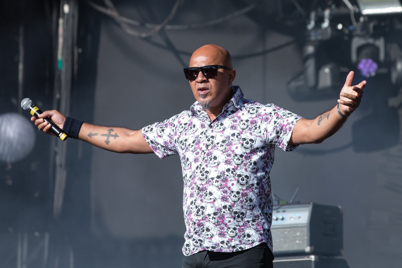 Clemente, do Inocentes e da Plebe Rude, passa por cirurgia cardíaca de emergência após mal-estar antes de show