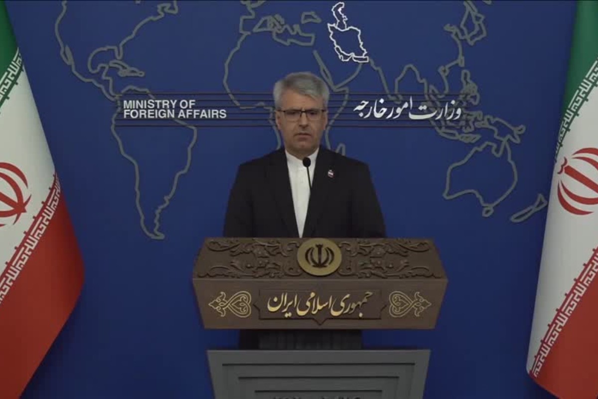 Irã nega envolvimento em conflito dos Houthis com o governo do Iêmen e e Arábia Saudita