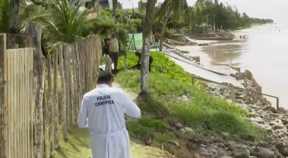 Corpo de homem é encontrado boiando no mar da praia do Poço, em Cabedelo, PB