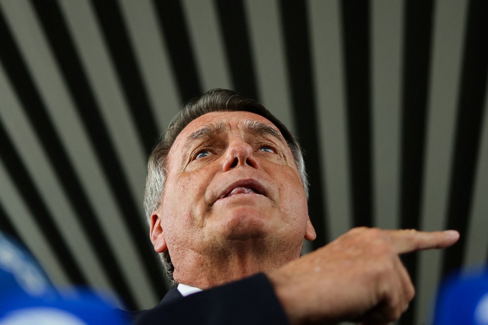 Bolsonaro dá entrevista após virar réu no STF — Foto: Ueslei Marcelino/Reuters