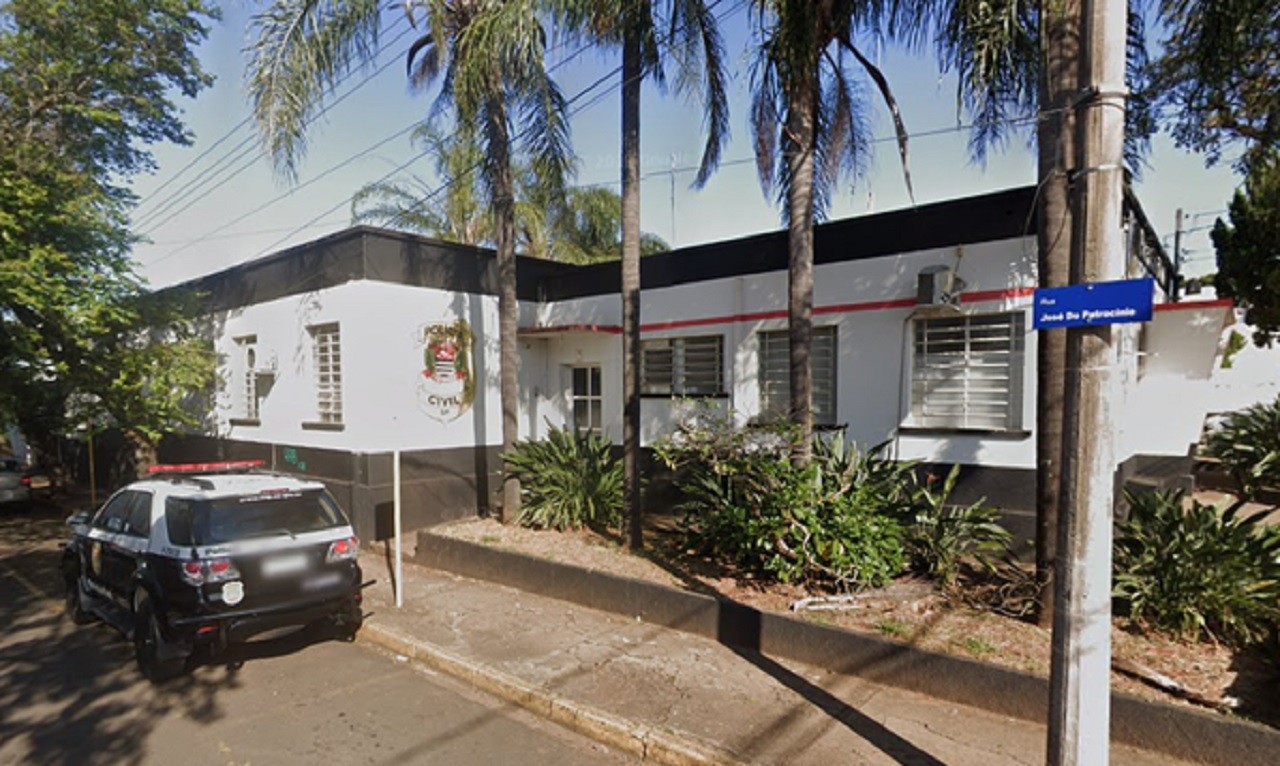 Jovem é preso por crimes cibernéticos envolvendo conteúdo sexual e incentivo ao ódio em Lençóis Paulista