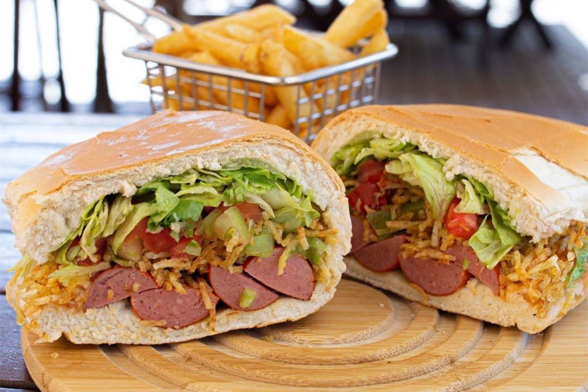 🌭Dogão de Maringá: famoso na cidade, lanche virou mascote de time e foi até 'exportado' para outro estado