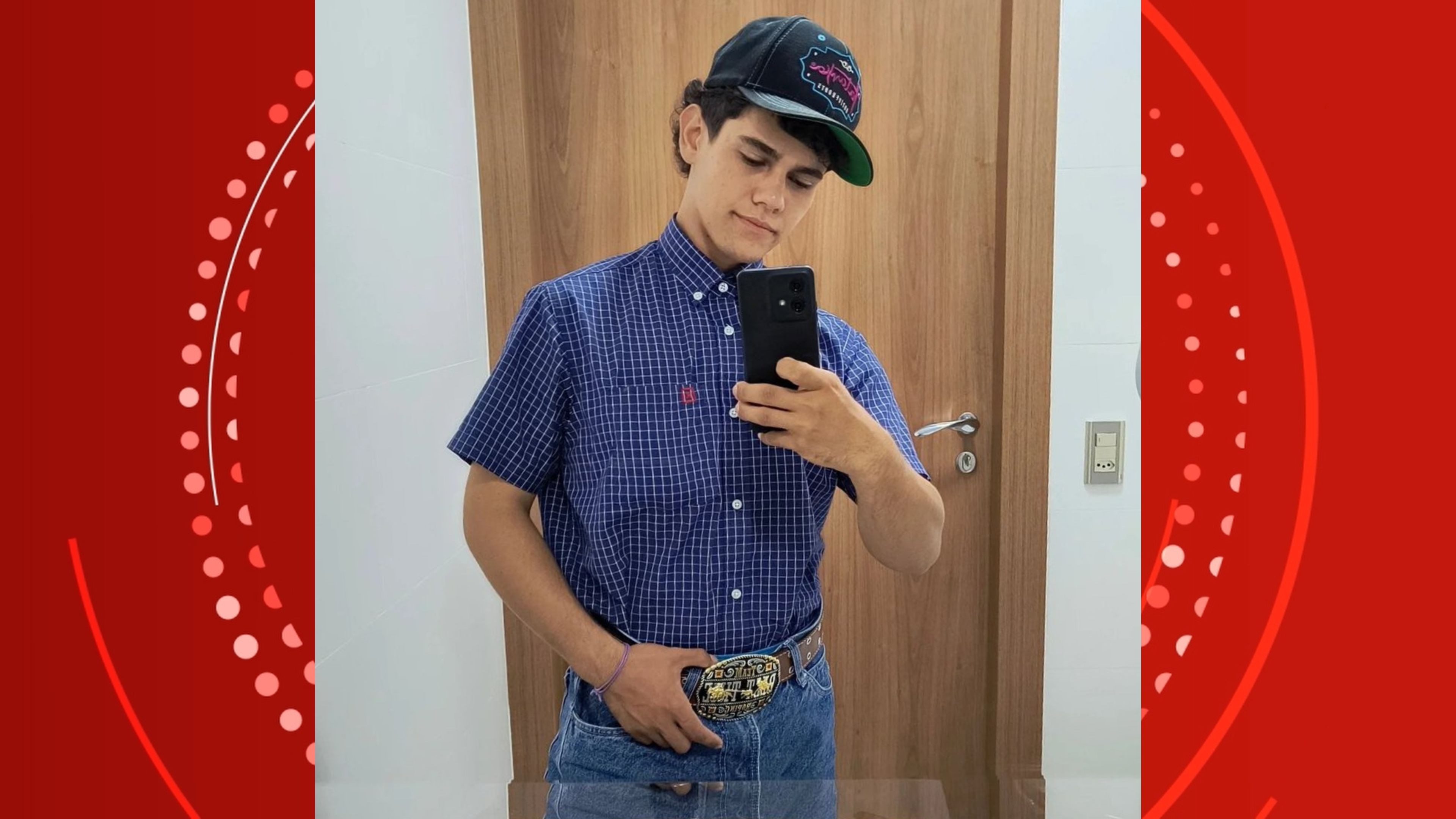 Polícia divulga foto do suspeito de matar jovem por ciúmes durante rodeio em RO