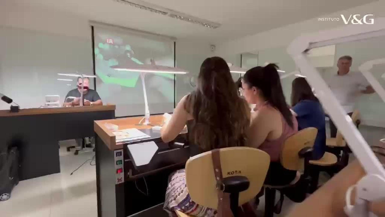 UNIGRAVES amplia formação técnica em Prótese Dentária para Bauru e região