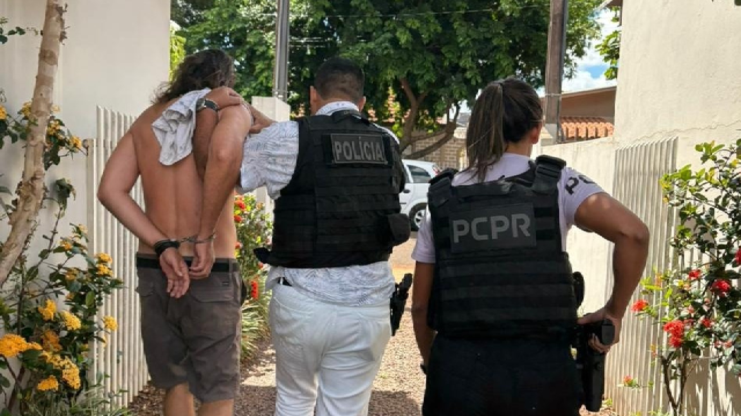 Professor de música é preso suspeito de estuprar criança durante aulas, em Toledo