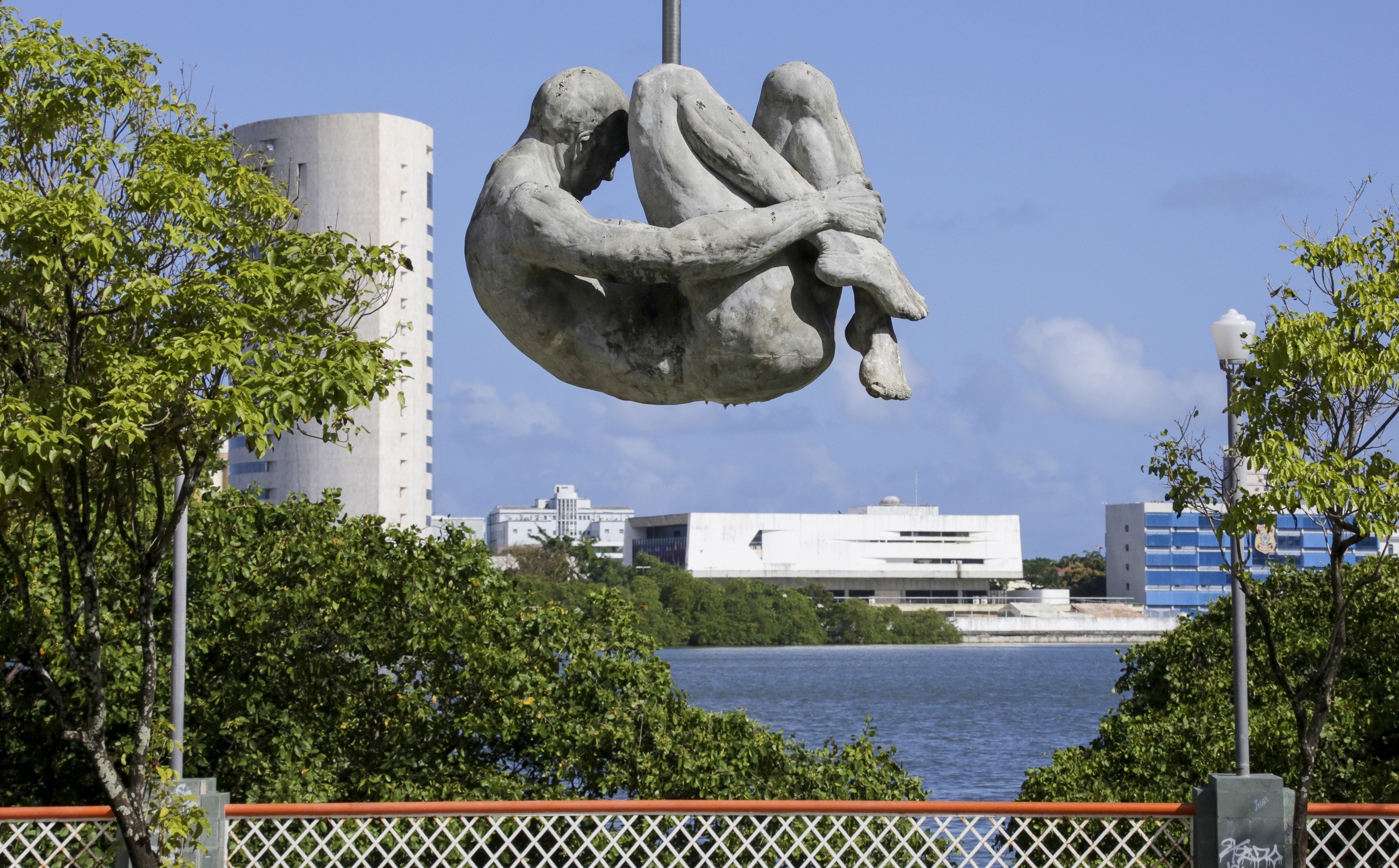 62 anos do golpe de 1964: mais de 600 membros da UFPE foram perseguidos pela ditadura militar e ao menos seis estudantes foram mortos