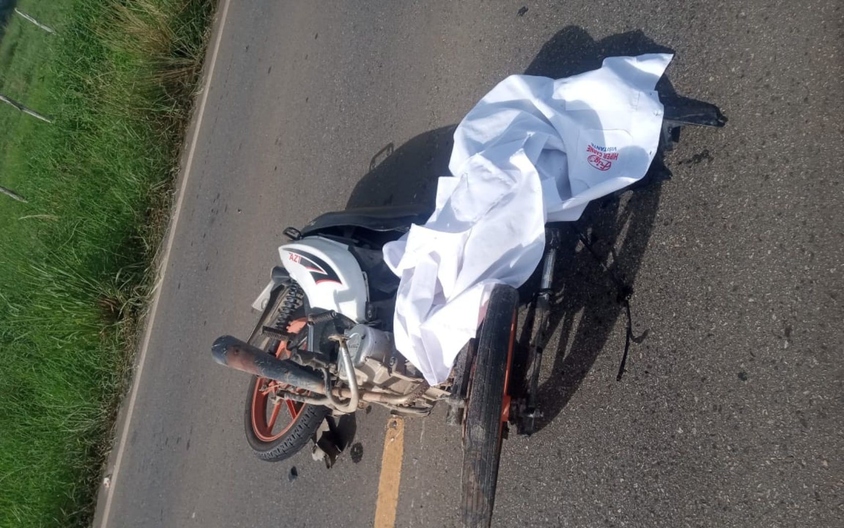 Mulher morre após cair de motocicleta em rodovia na cidade de Itabaiana