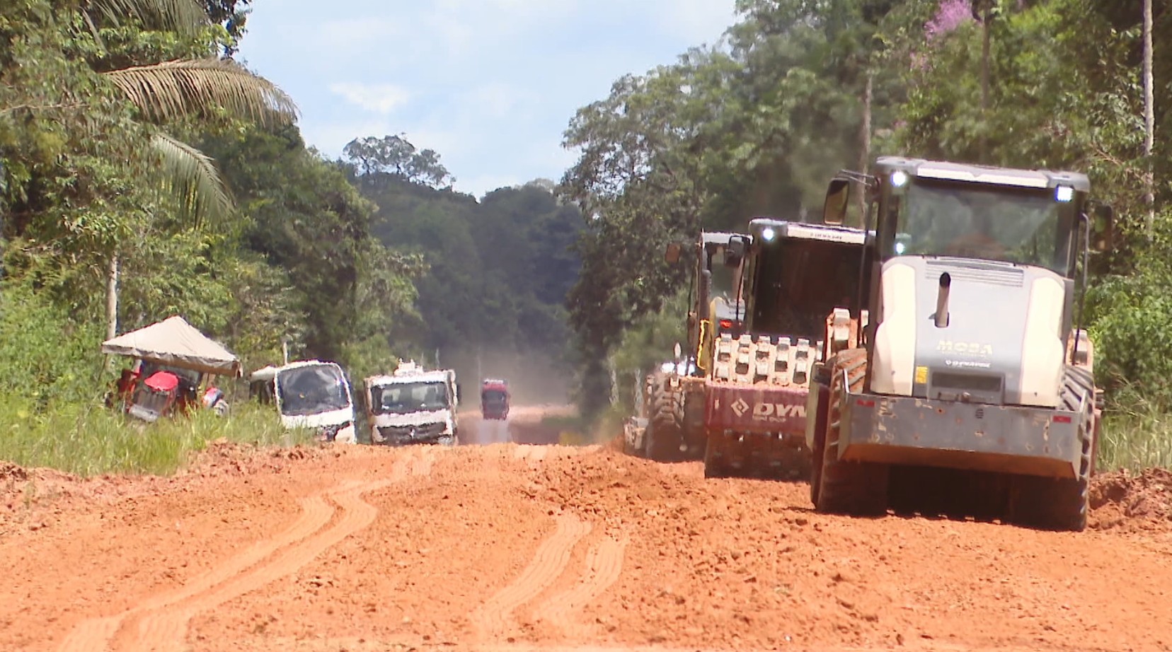 Rodovia na floresta: isolamento, atoleiros e os desafios de quem ainda depende da BR-319