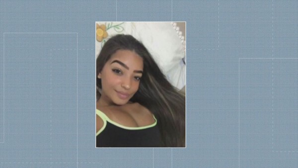 Testemunhas afirmam que Thaís Guimarães da Silva Machado, de 21 anos, foi torturada e morta por não quis namorar um traficante — Foto: Reprodução/ TV Globo