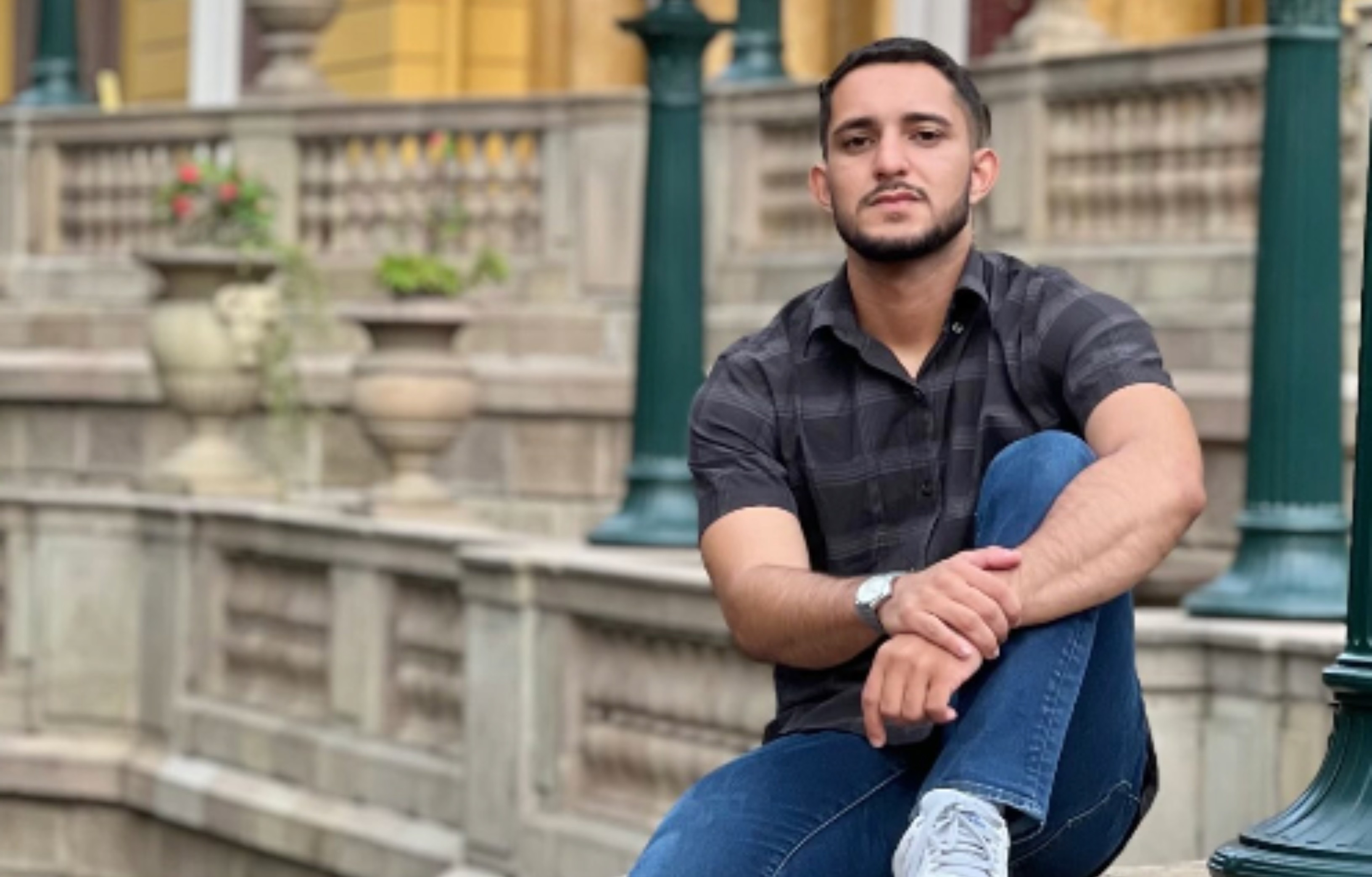 Estudante de medicina morre após passar mal com dor de cabeça e família acusa hospital de negligência no AC