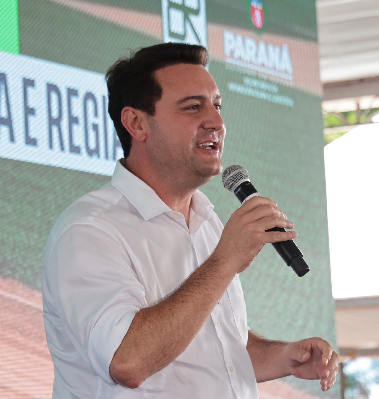 Entrevista Ratinho Jr.