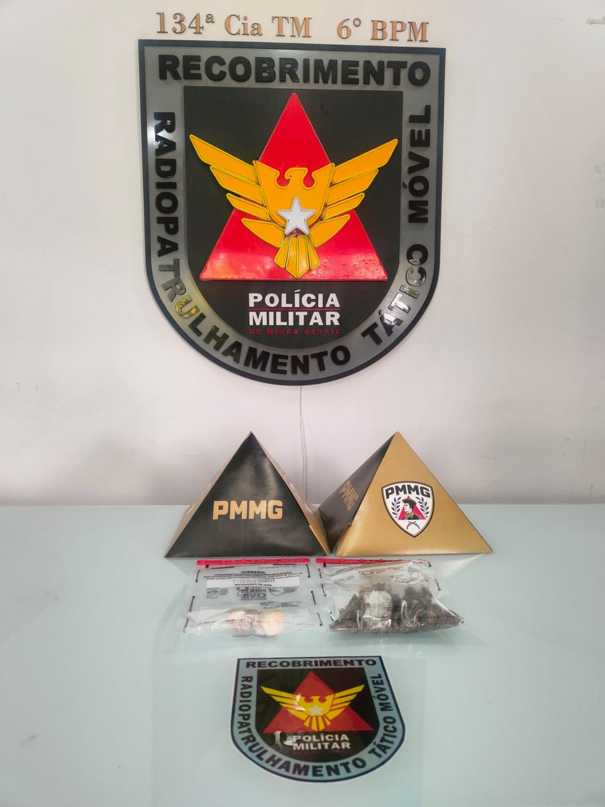 Mulher é presa com drogas escondidas nas partes íntimas ao tentar entrar em presídio de Governador Valadares 