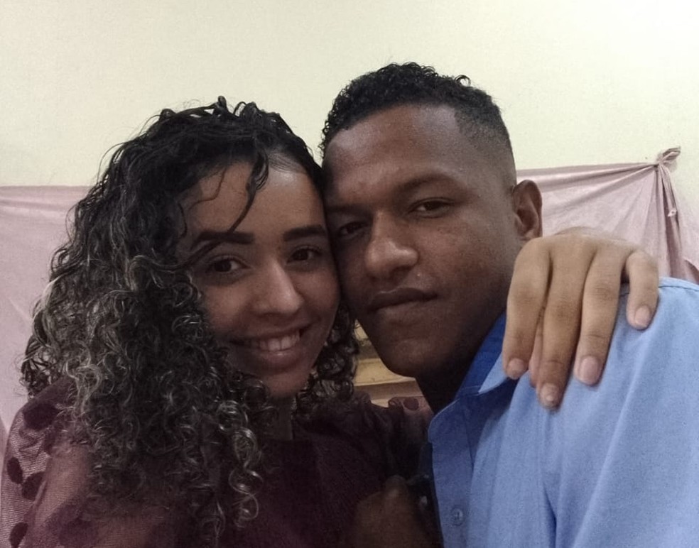 Casal  Débora Vitória e John Lenno foram mortos pelo serial killer de Maceió, aponta investigações — Foto: Arquivo Pessoal