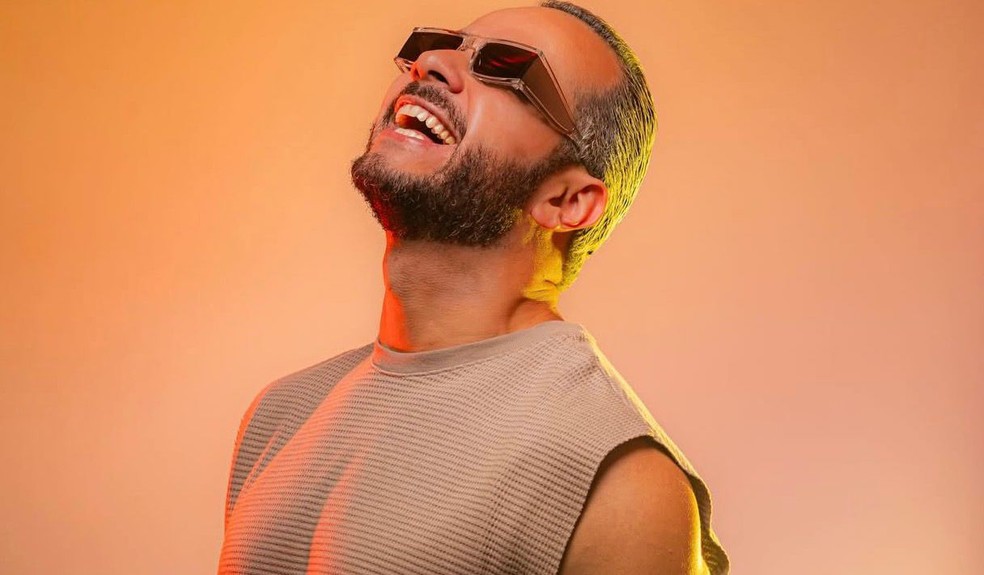 29 de 29
Borborema celebra 100 anos com carnaval de rua tem&aacute;tico da Copa do Mundo e grandes atra&ccedil;&otilde;es regionais como o DJ Wesley Freire &mdash; Foto: Andrews Clayton