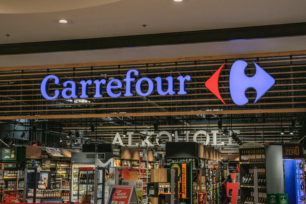 Carrefour — Foto: Foto de SHOX art