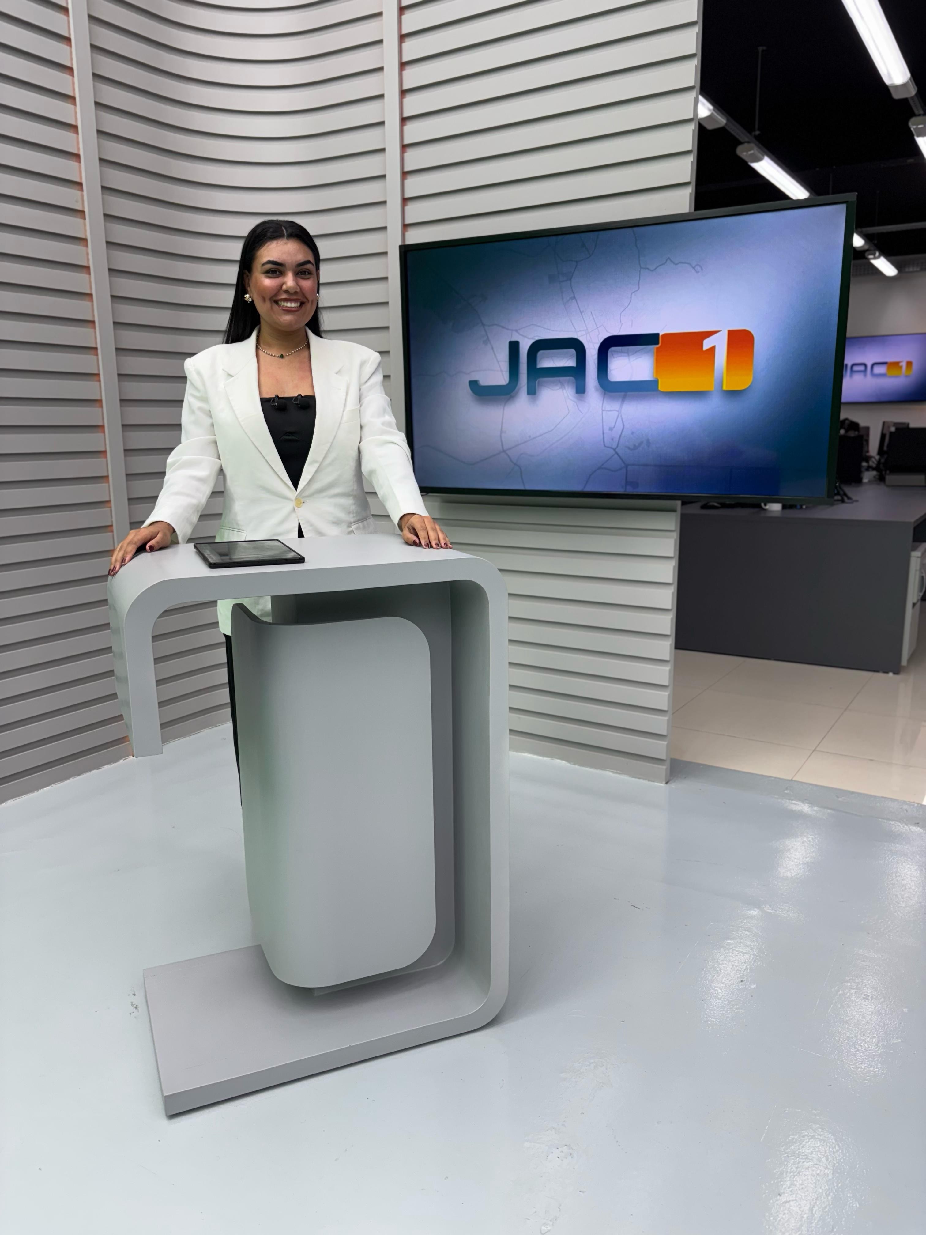 AO VIVO: Assista ao JAC1 com Melícia Moura