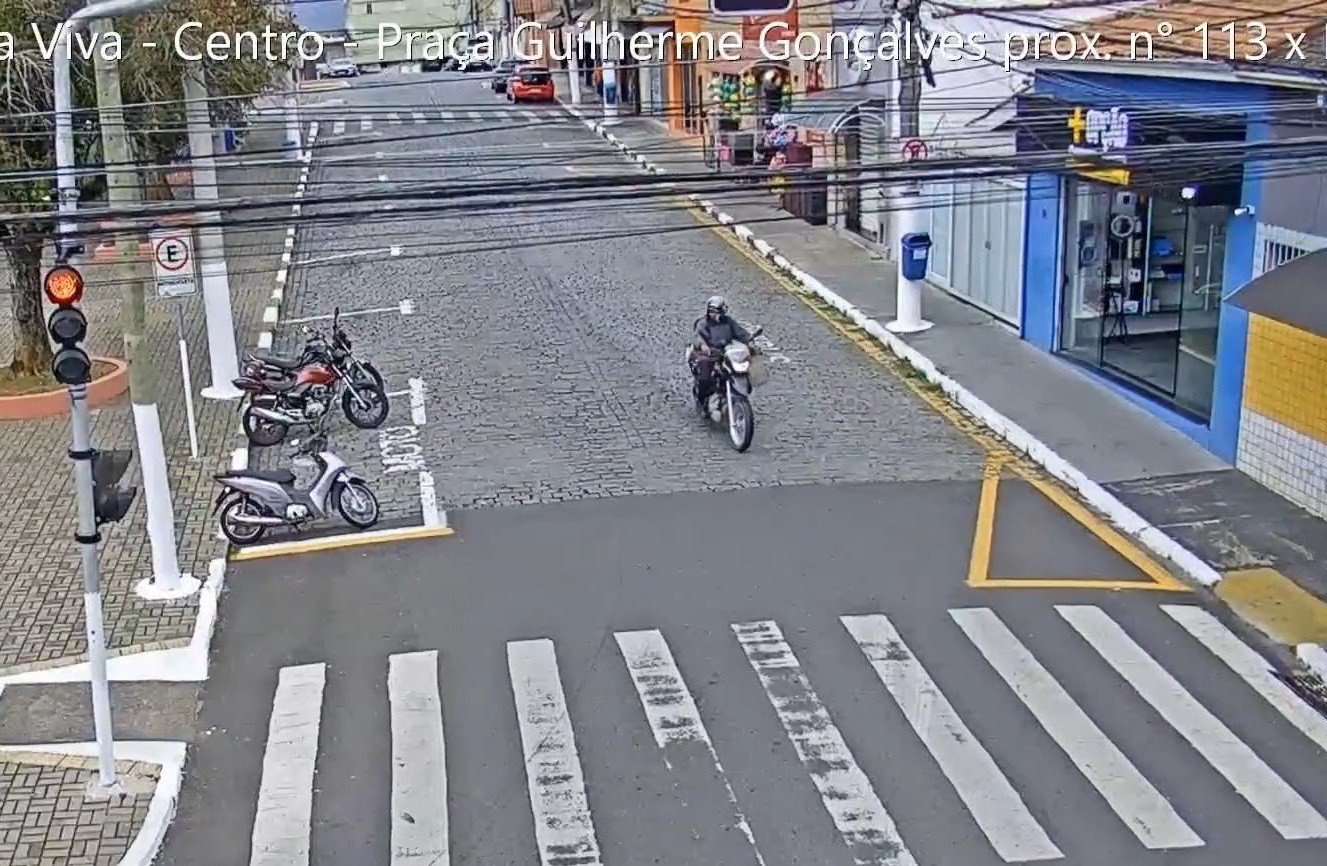 Homem é preso suspeito de dois roubos em salas comerciais em Atibaia