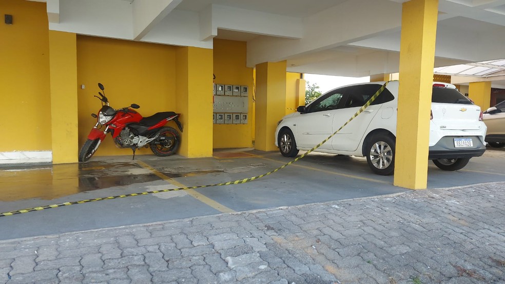 Área do condomínio onde PM matou vizinho com tiro. — Foto: Caíque Verli/TV Gazeta