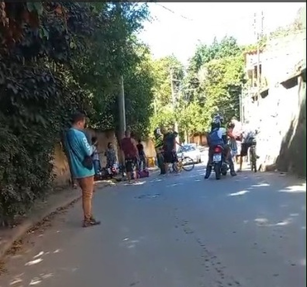 Motociclista é surpreendido por criminosos e assassinado a tiros em Teófilo Otoni — Foto: Redes Sociais