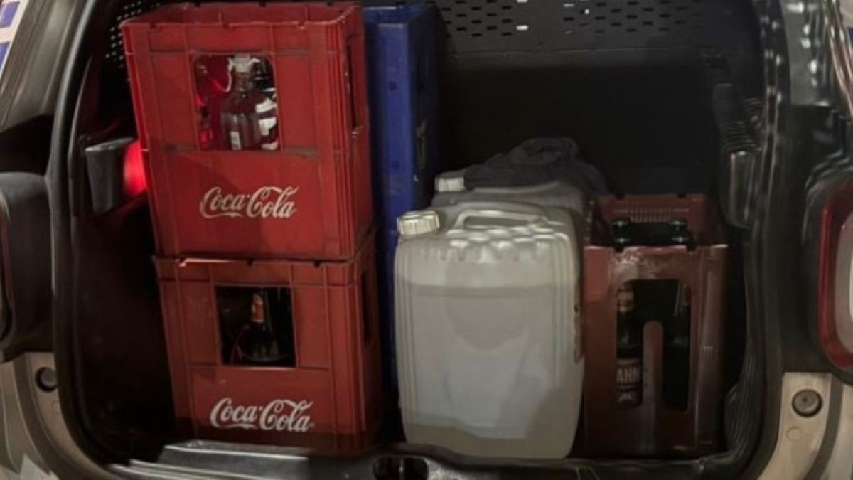 Polícia Militar apreende cerca de 120 litros de 'loló' após denúncias de tráfico em Olinda