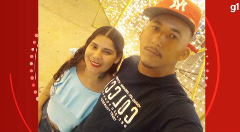 Suspeito fazia várias postagens com declaração amorosa — Foto: Arquivo pessoal