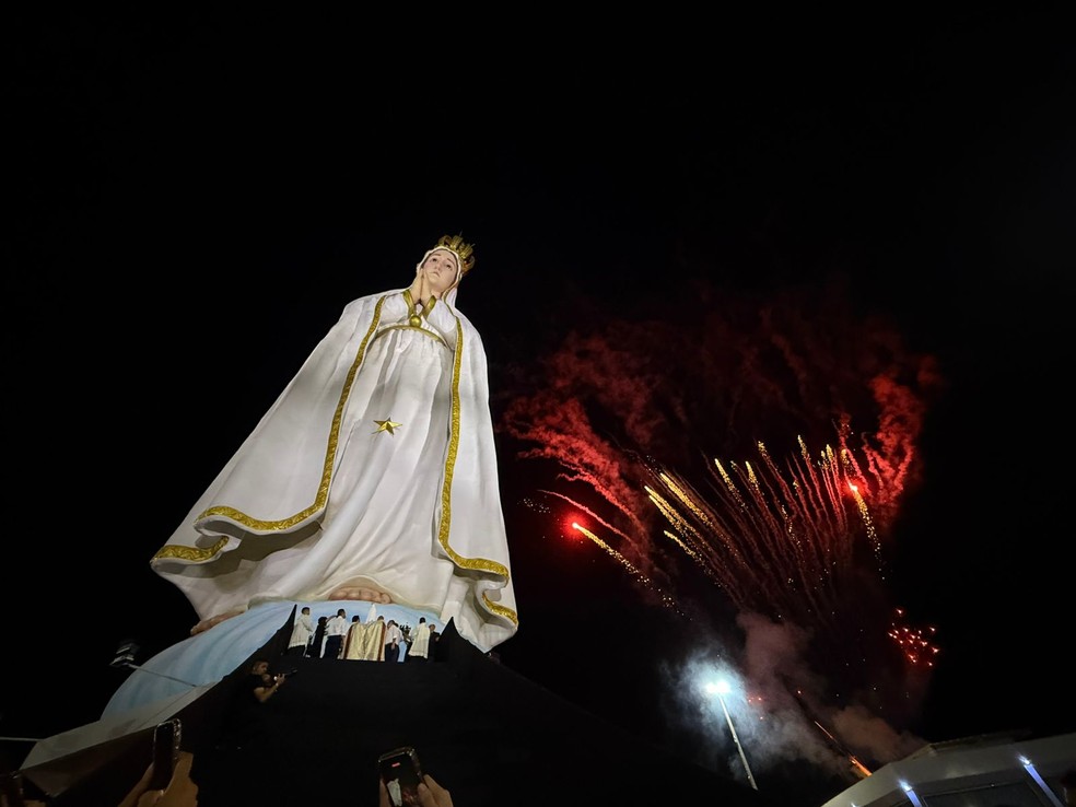 Estátua de Nossa Senhora de Fátima, no Crato. — Foto: Elizângela Santos