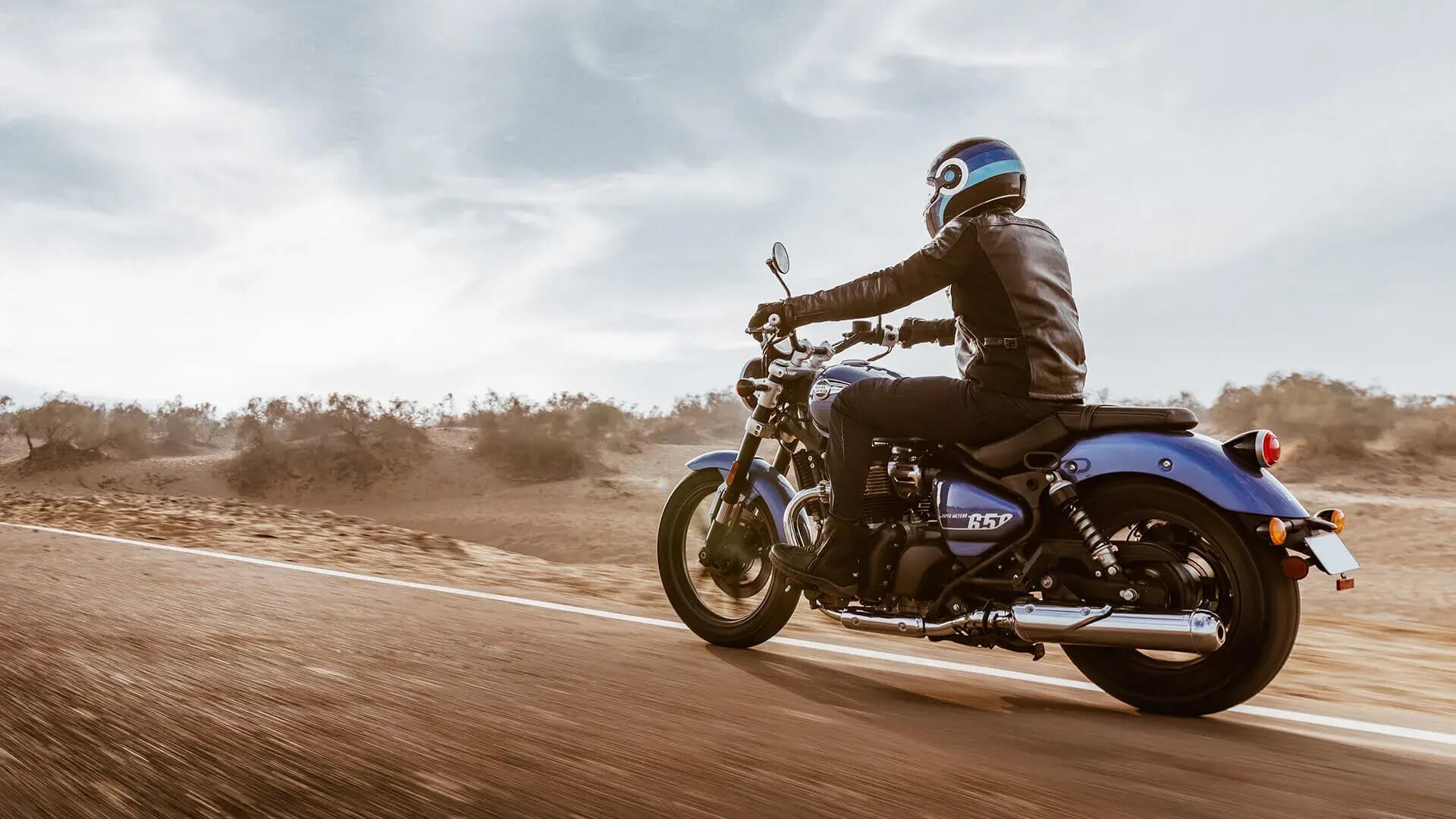 Royal Enfield Super Meteor 650 — Foto: Divulgação | Royal Enfield