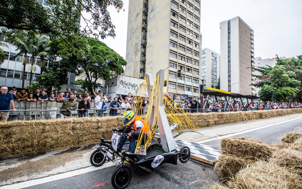 Corrida Maluca': carros começam a ser preparados para disputa em Ribeirão  Preto, SP, Ribeirão Preto e Franca