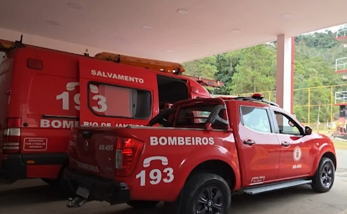 Bombeiros reforçam treinamento para combate a incêndios florestais na Região Serrana 