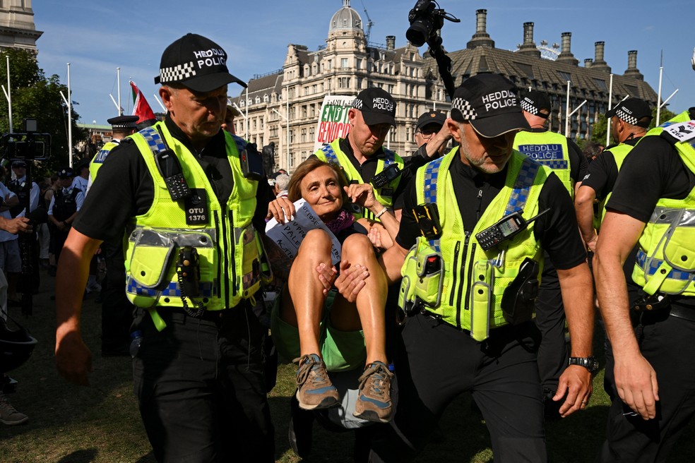 Ato do 'Palestine Action' foi repreendido pela polícia britânica — Foto: Jaimi Joy/Reuters