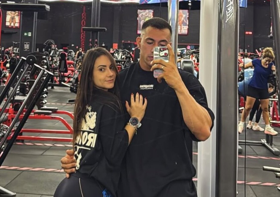 Caique Teixeira Borri, de 24 anos, e Flavia Acassia da Silva, de 28, morreram em grave acidente na SP-340, em Casa Branca- — Foto: Reprodução/Instagram