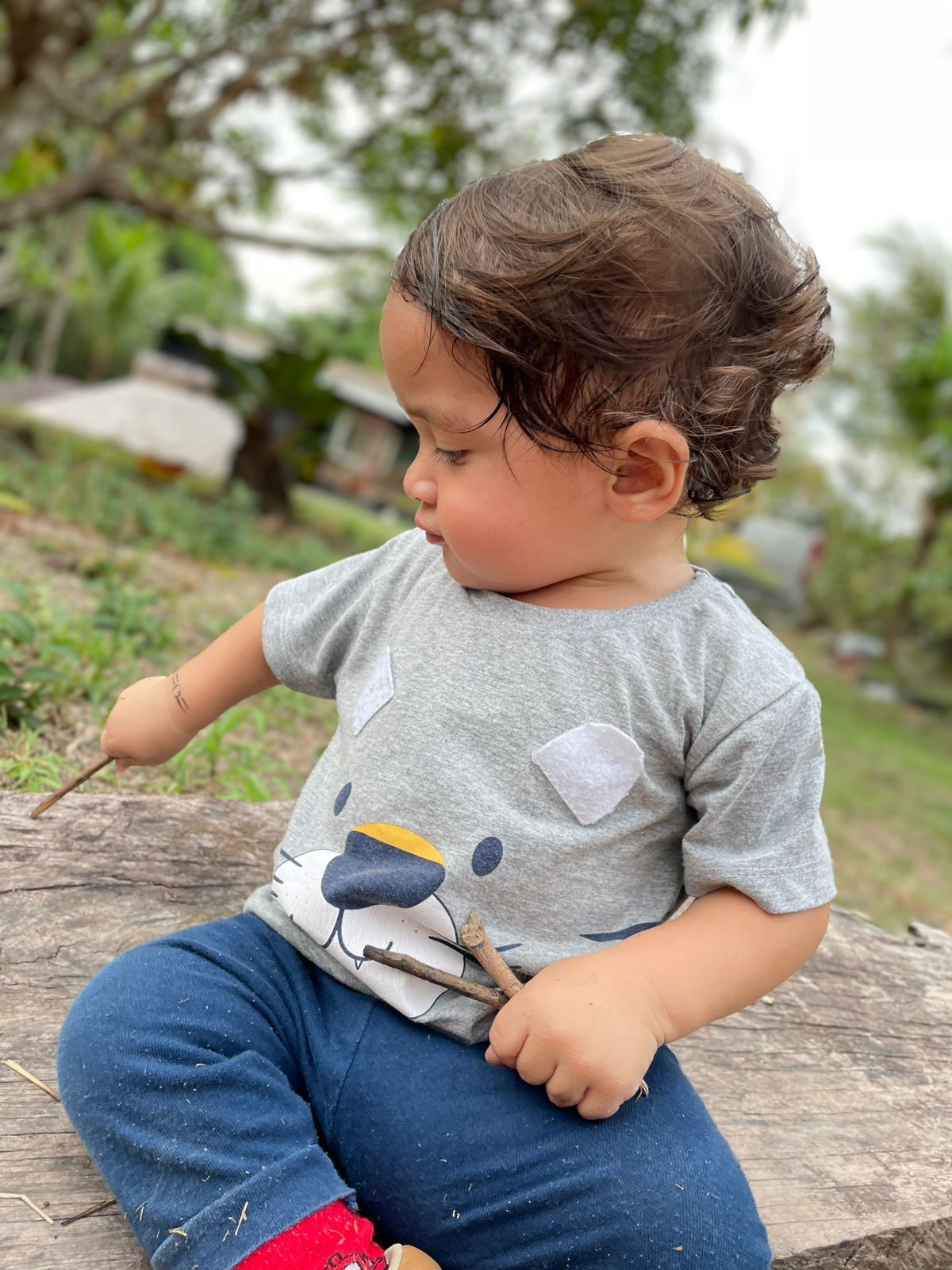 'Gostava de ouvir música com o avô', diz mãe de bebê que morreu em cirurgia em maternidade do AM