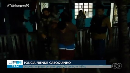 Homem conhecido como 'Caboquinho' é presos suspeito de envolvimento com o tráfico