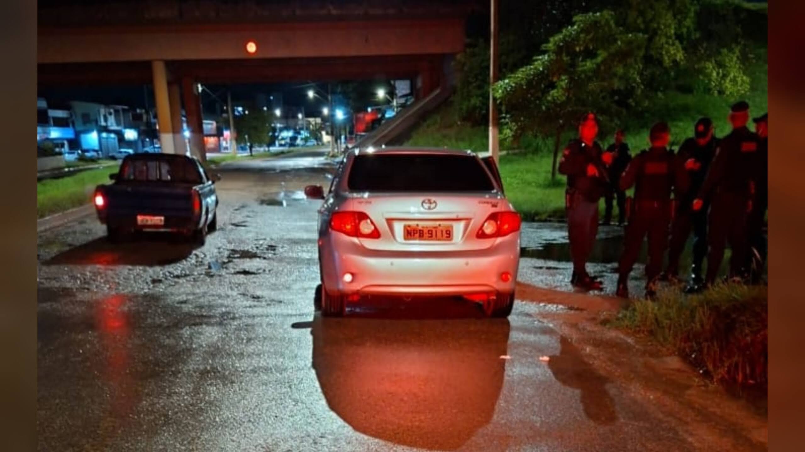 Policial Penal é suspeito de matar companheira e depois atirar na própria cabeça dentro de carro em Santarém