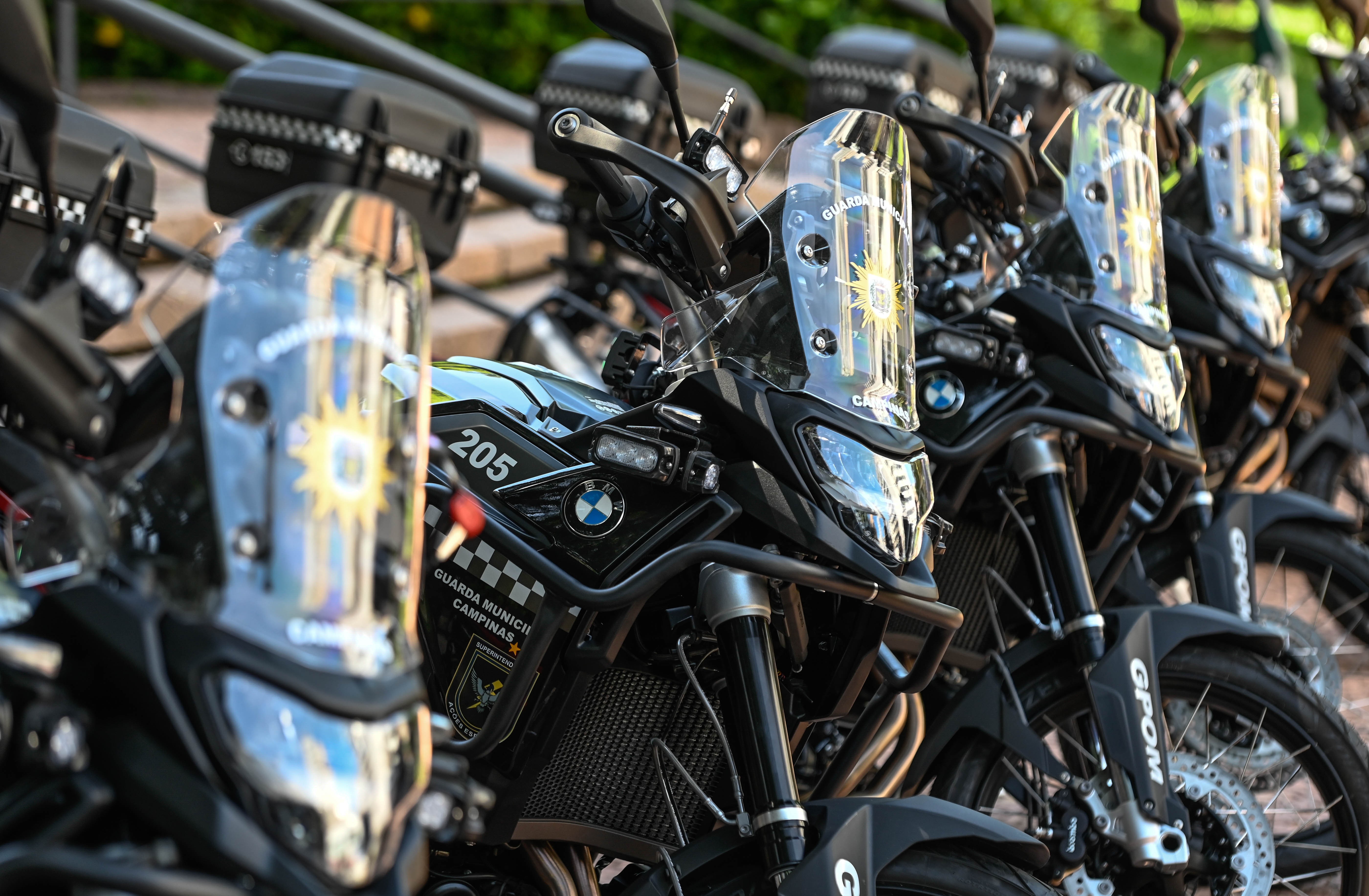 Pedestre morre atropelado por moto da Guarda Municipal de Campinas que perseguia fugitivo