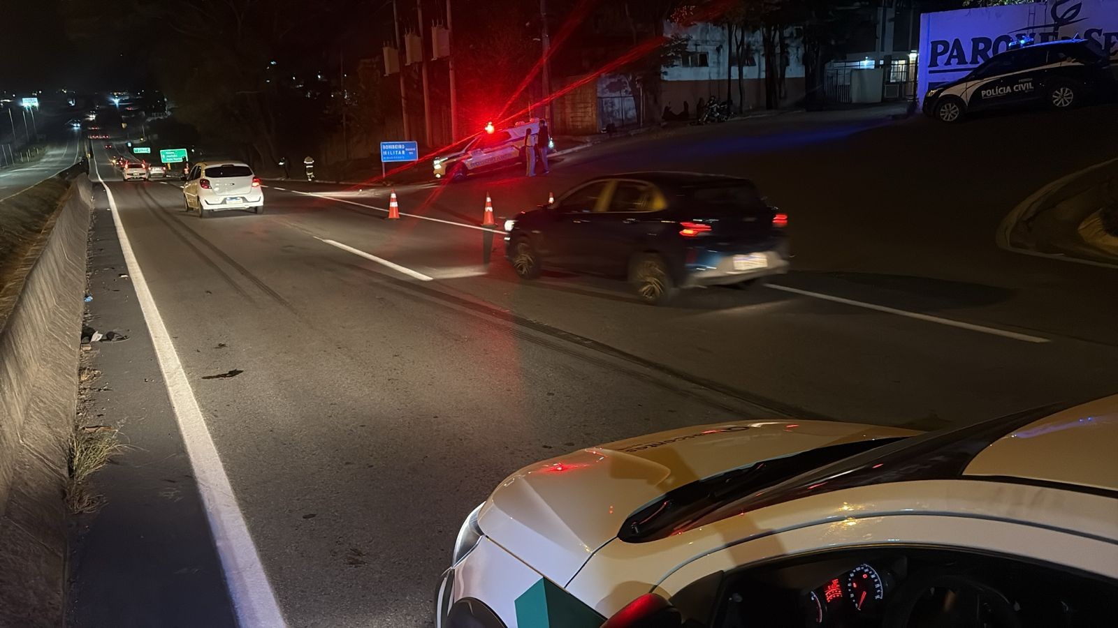Atropelamento na MG-050 mata pedestre e fere motociclista em Divinópolis