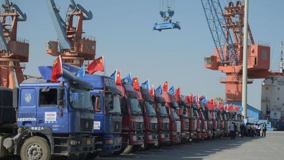 O porto de Gwadar, no Paquistão, permite que a China evite o estreito de Malaca, na Malásia, para chegar até a África e o Oriente Médio — Foto: AFP via BBC