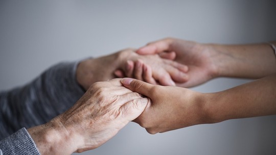 Parkinson, respiração e coração: o que músculos inspiratórios têm a ver com a saúde cardíaca - Estudo mostra que treinamento muscular inspiratório pode ajudar o organismo a se adaptar melhor a mudanças posturais provocadas pelo Parkinson