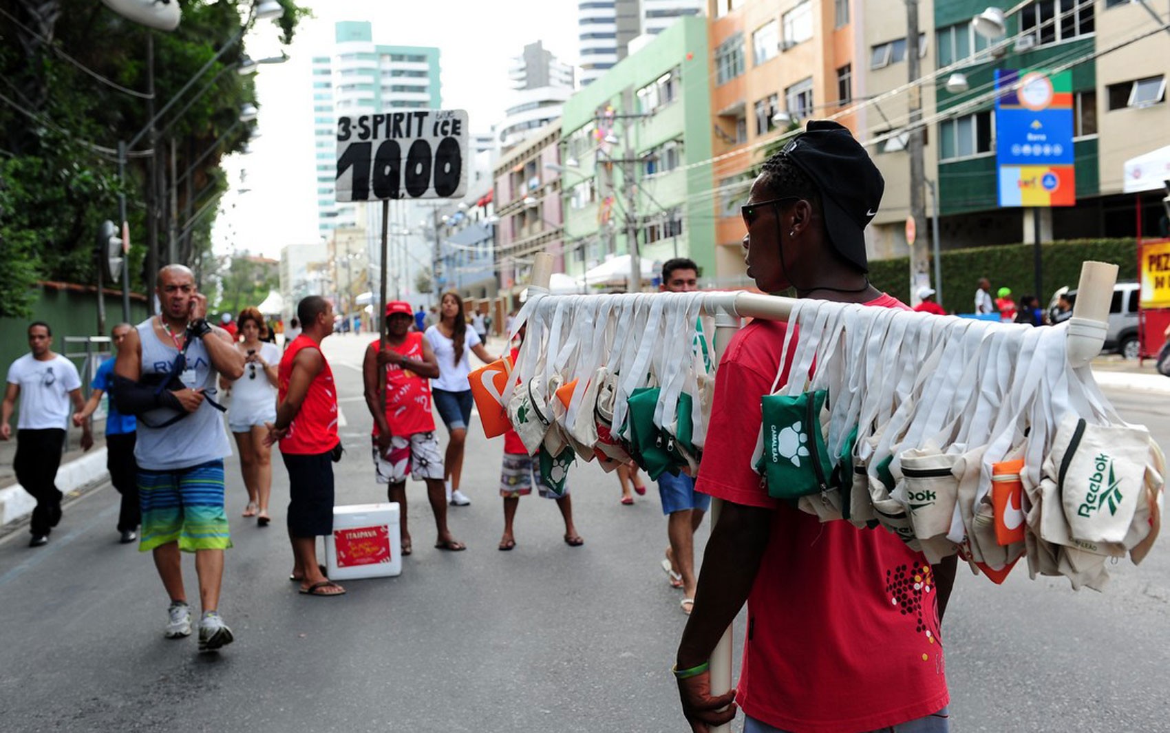 Lista final de ambulantes cadastrados para festas populares de Salvador é divulgada; confira