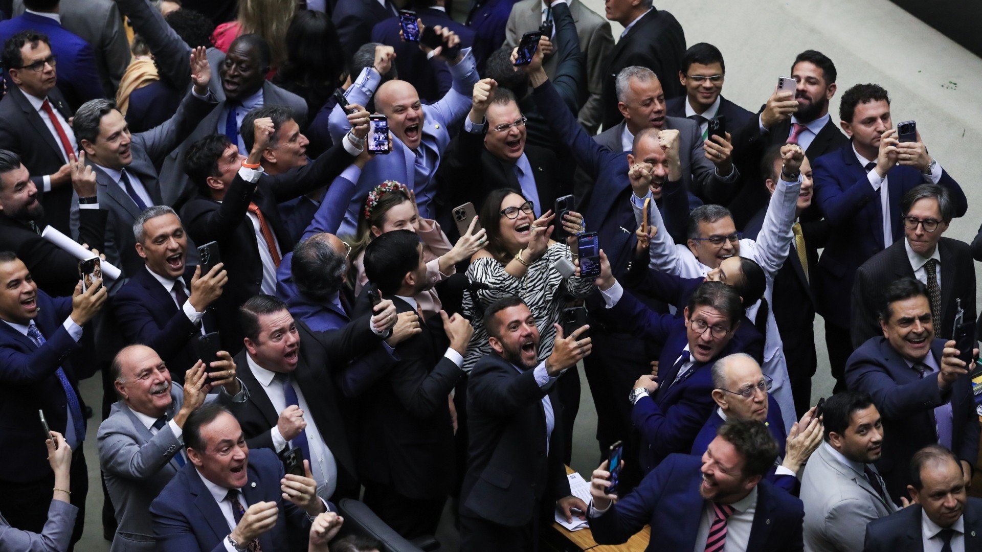 Veja como votaram deputados do PI em medida que aumentaria tributos e previa impulsionar arrecadação