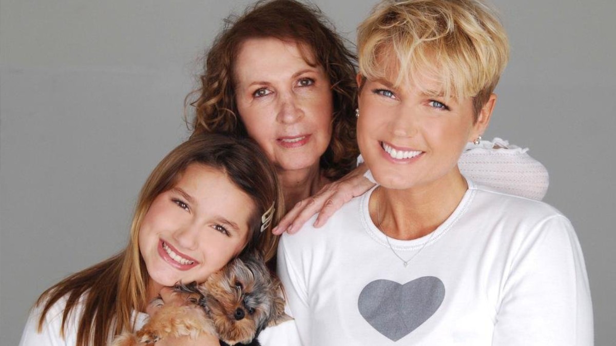 Quem foi Alda Meneghel? Costureira do RS é mãe de Xuxa e foi homenageada em coleção de roupas da neta Sasha