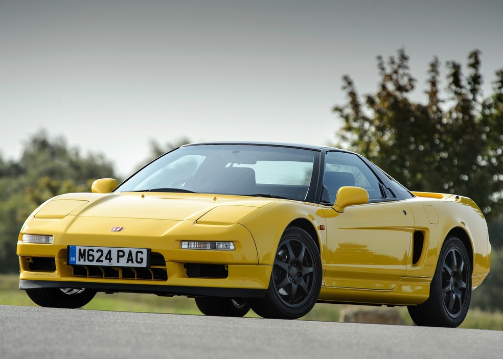 Honda NSX Type R, também chamado de NSX-R, era mais leve e tinha acerto mais esportivo na suspensão e direção. — Foto: Divulgação / Honda
