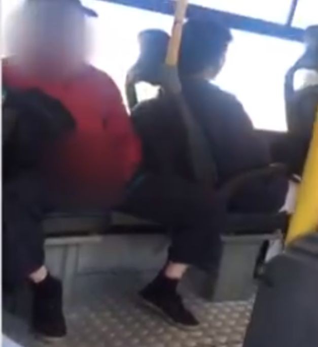 Polícia conclui inquérito e indicia idoso flagrado se masturbando dentro de transporte público em Marília