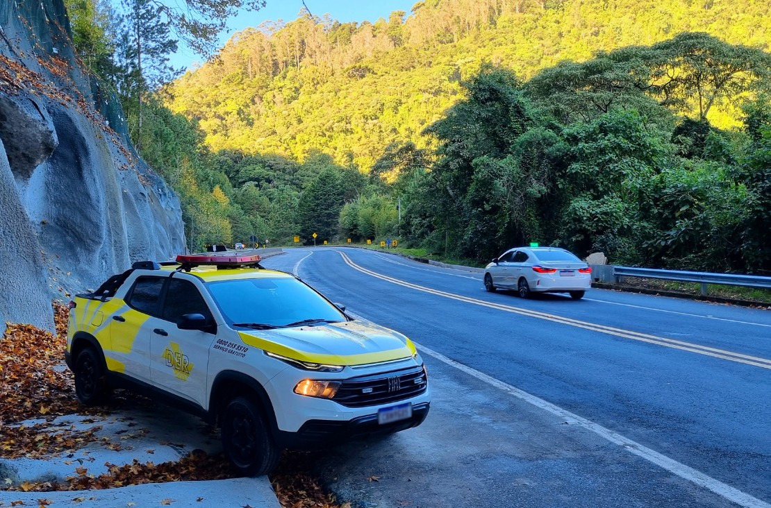 Dois novos radares passam a operar em rodovias da região a partir desta terça-feira (12); confira os locais
