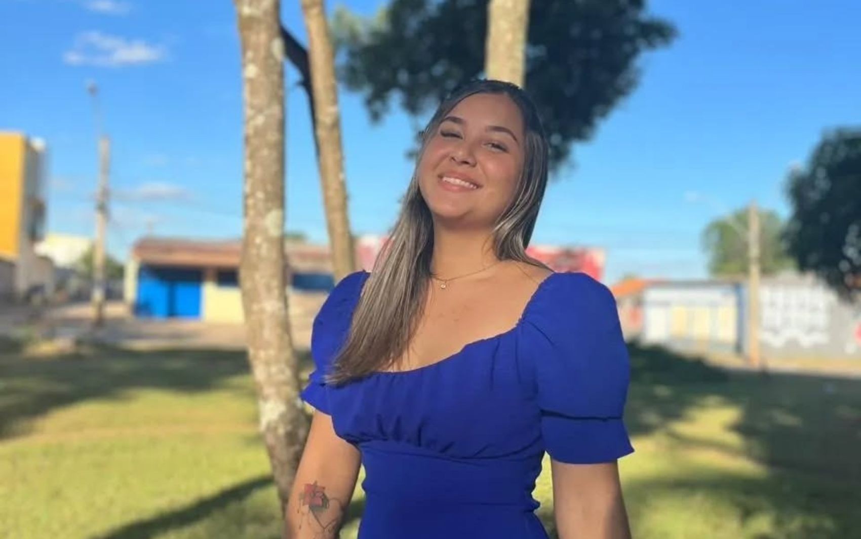 Estudante de educação física morre após caminhonete capotar enquanto motorista fazia manobras na GO-118 