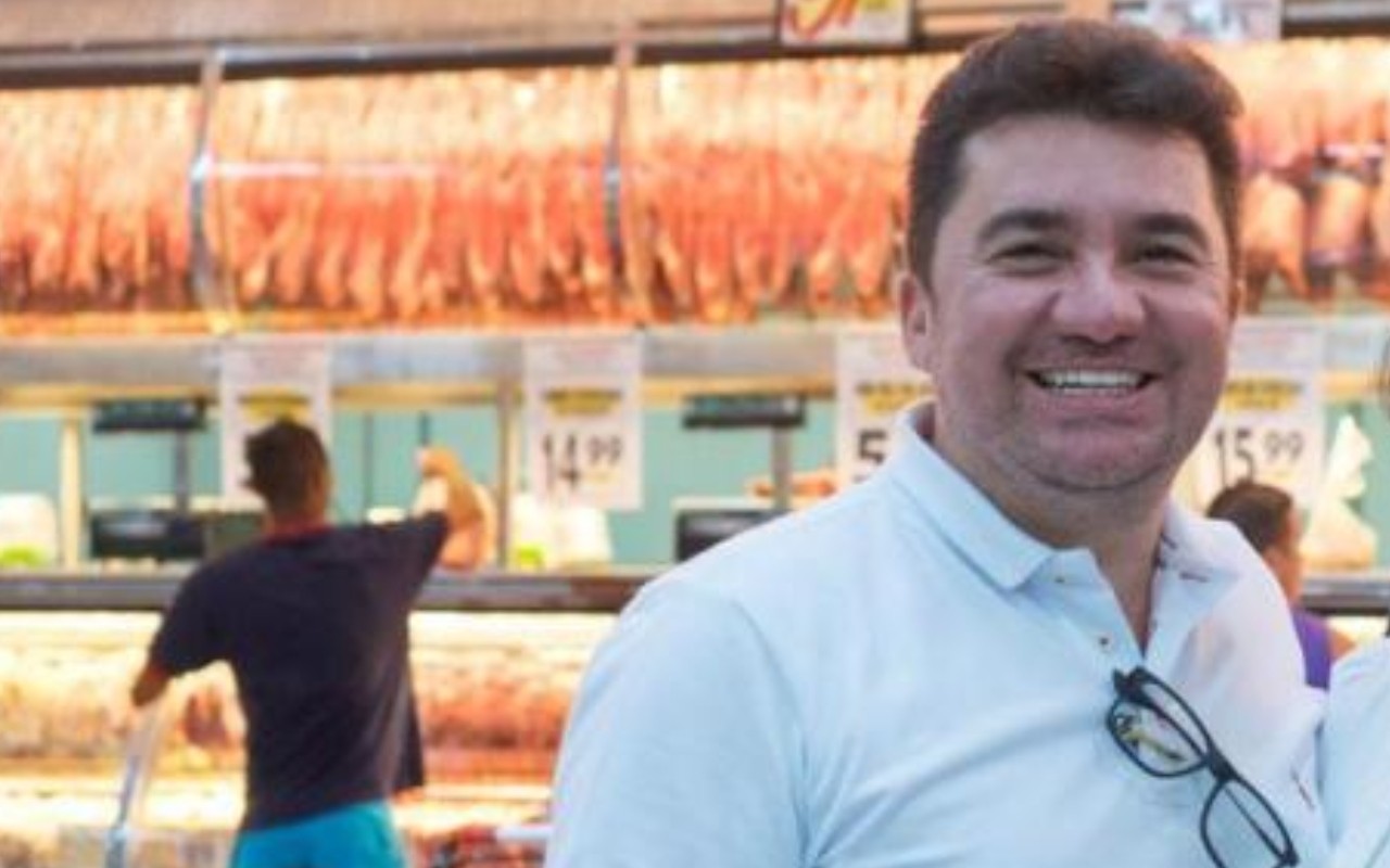 Dono do Baratão da Carne é assaltado e perde R$ 1,4 milhão em bens em Manaus