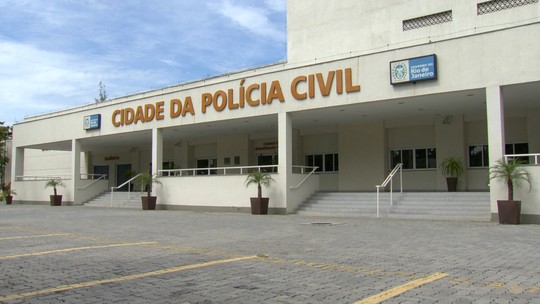 Laíla e jurado depõem em inquérito sobre apuração do carnaval do Rio - Programa: RJ2 