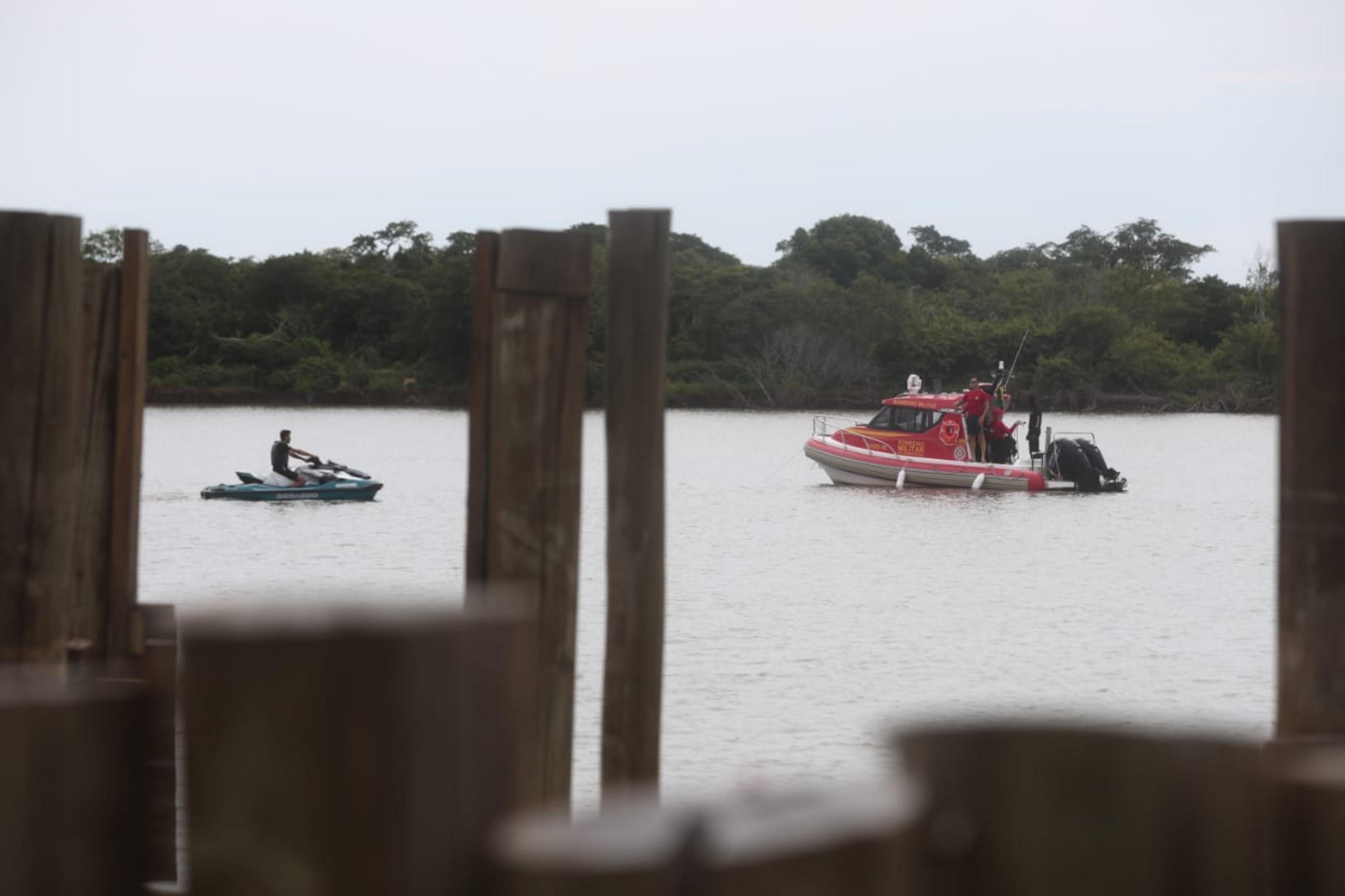 Corpo de empresário de 26 anos é encontrado após queda de jet ski em Porto Alegre