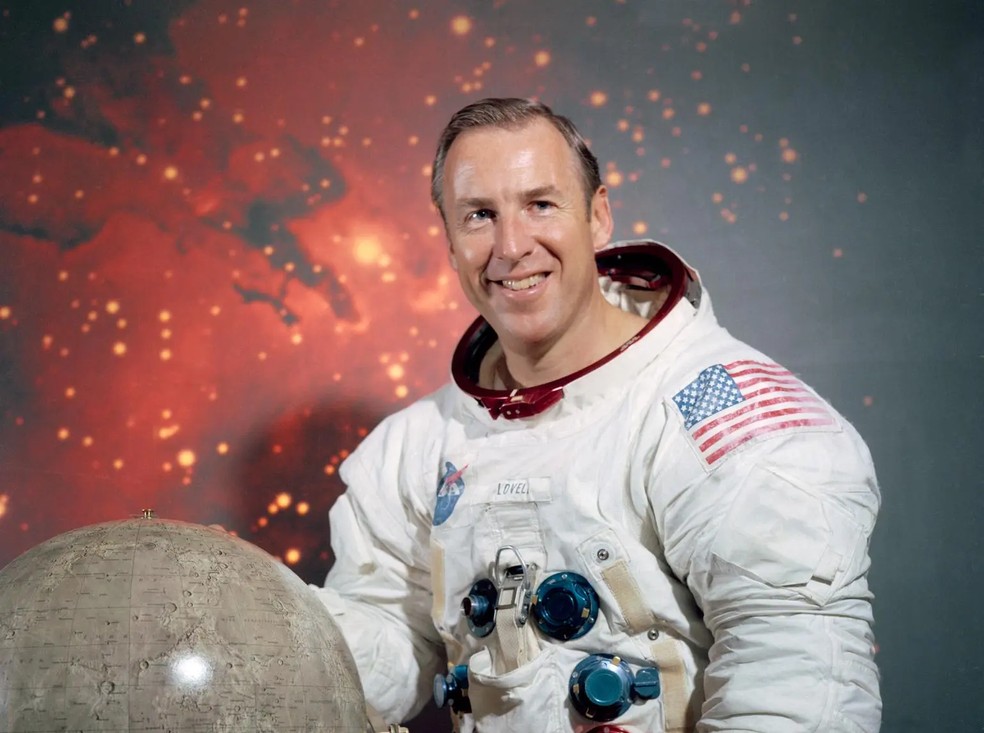 Jim Lovell
